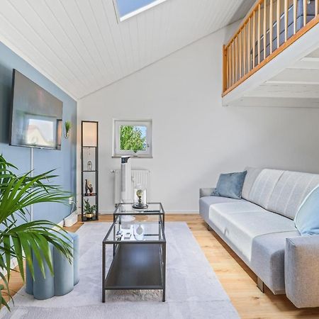 Apart21 - Blue - Maisonette - Netflix - Parking - Near Audi 잉골슈타트 외부 사진